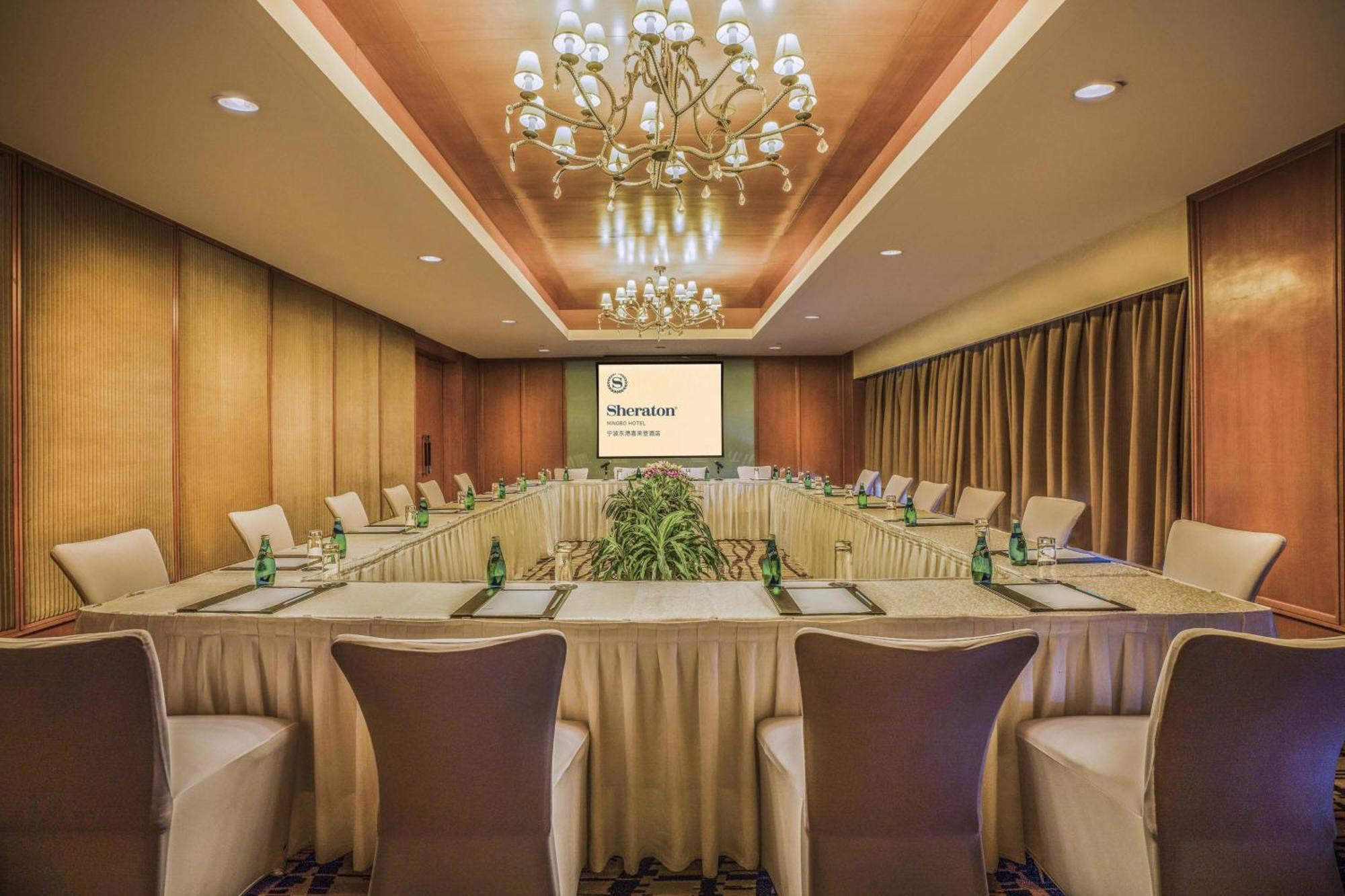 Sheraton Ningbo Hotel - Tianyi Square Buitenkant foto
