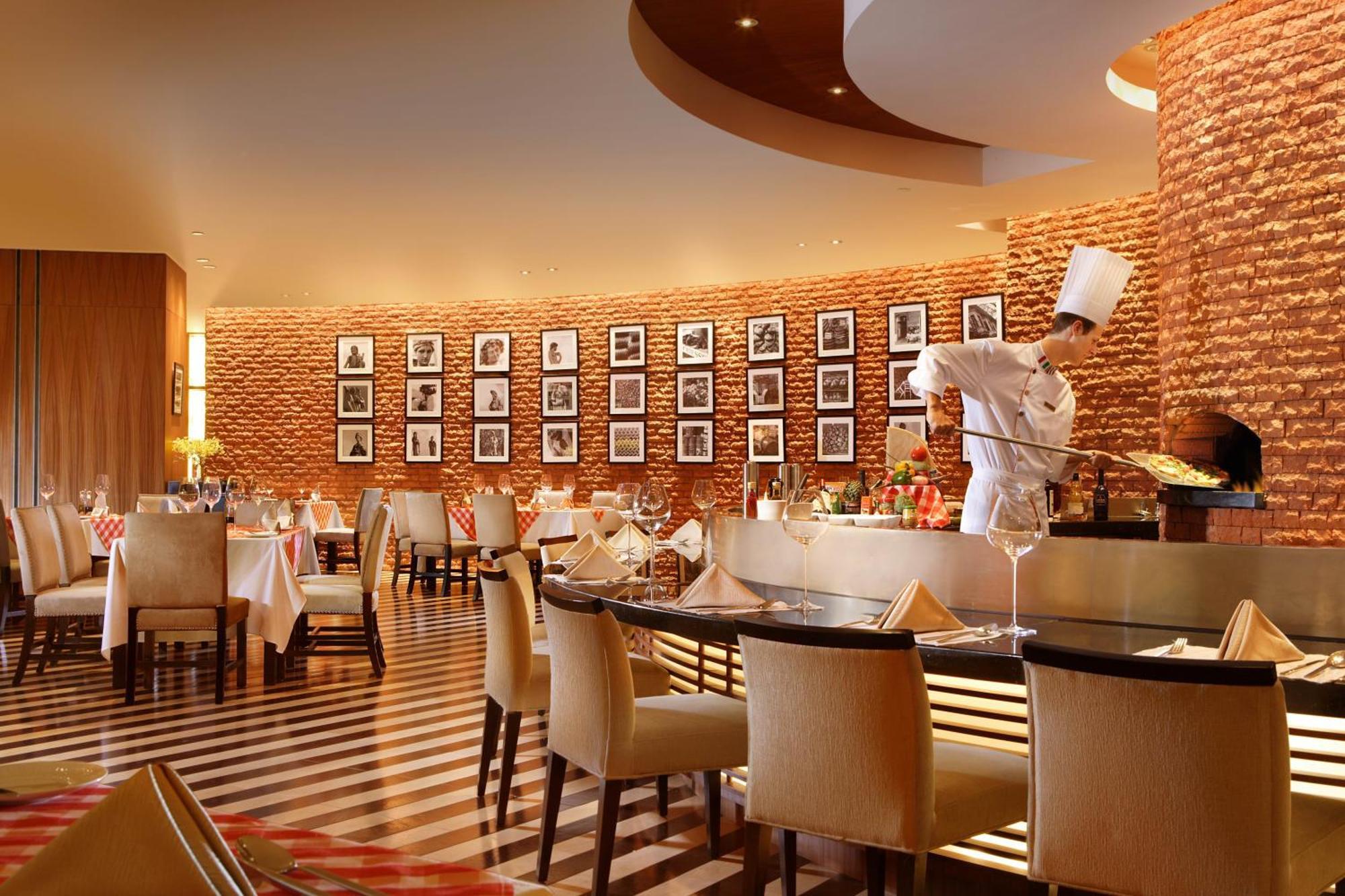 Sheraton Ningbo Hotel - Tianyi Square Buitenkant foto