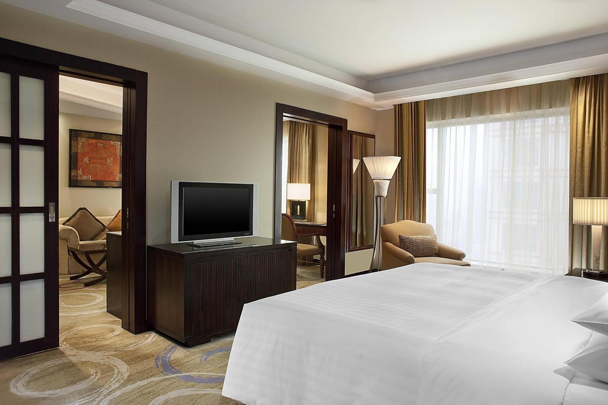 Sheraton Ningbo Hotel - Tianyi Square Buitenkant foto