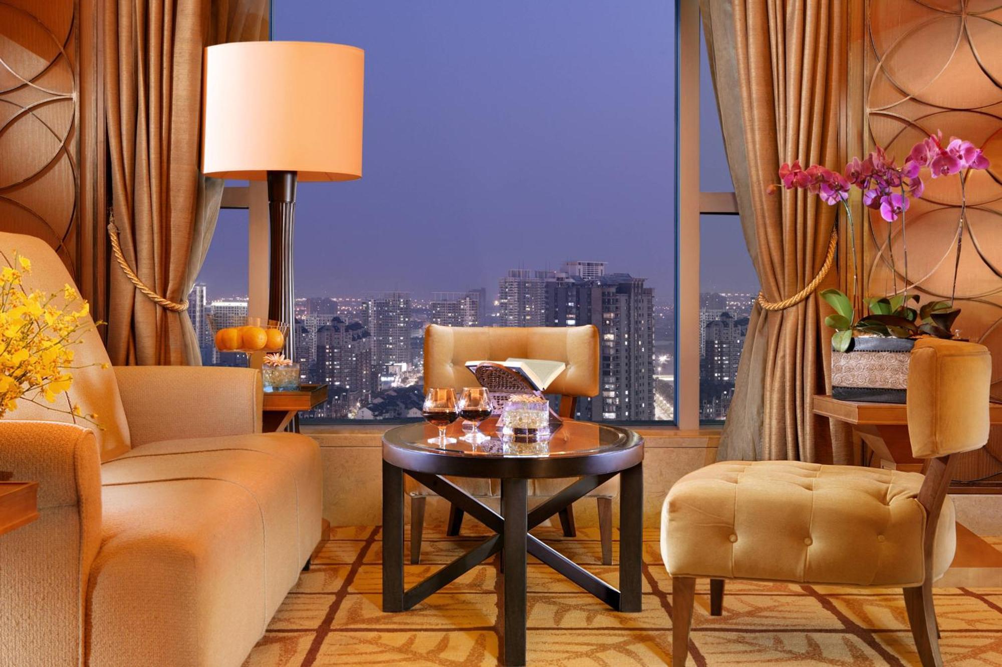 Sheraton Ningbo Hotel - Tianyi Square Buitenkant foto